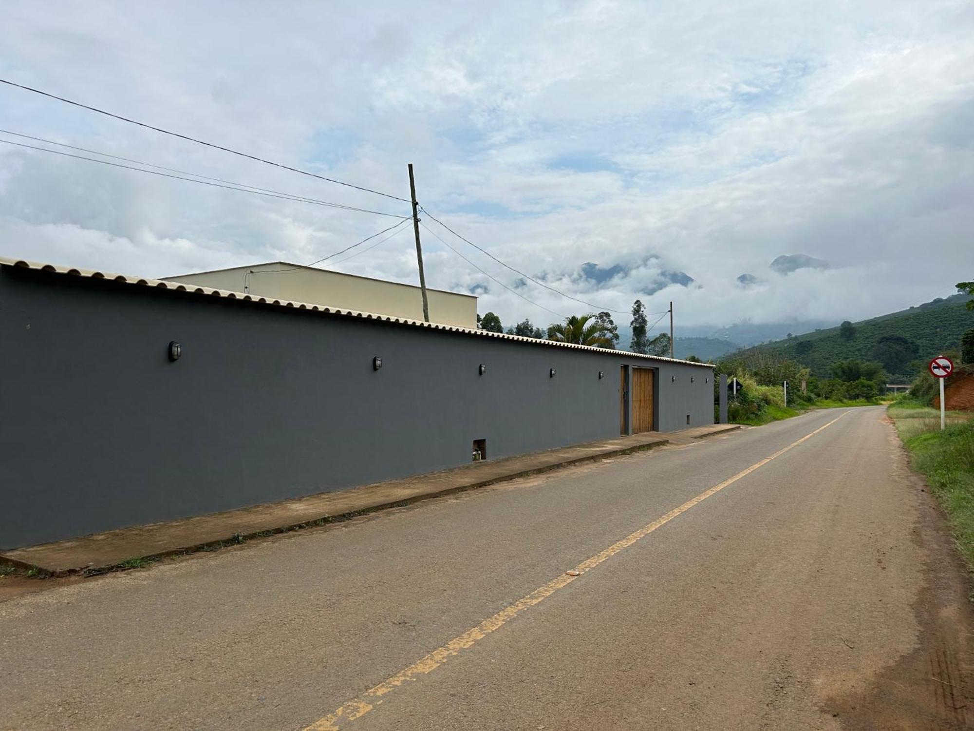 Agradável Casa de Campo, recém construída. Pedra Menina Exterior foto